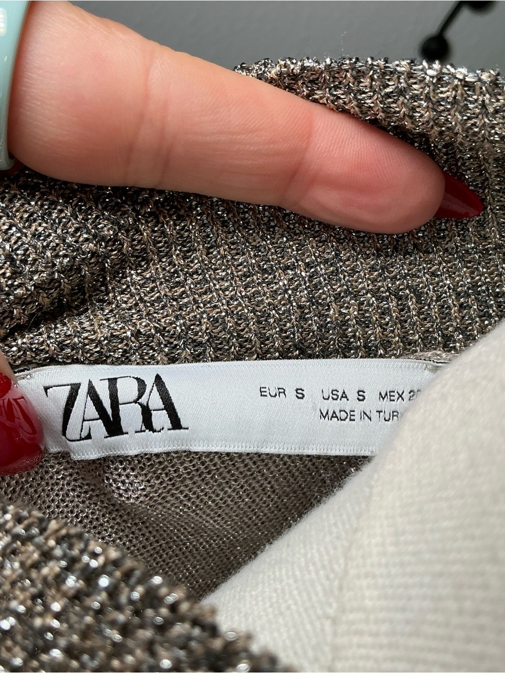 Zara Metallic Ribbed Knit Tiered Mock Neck Midi Dress Gold Beige Small - Picture 4 of 4